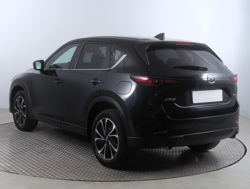 Mazda CX-5, 2022