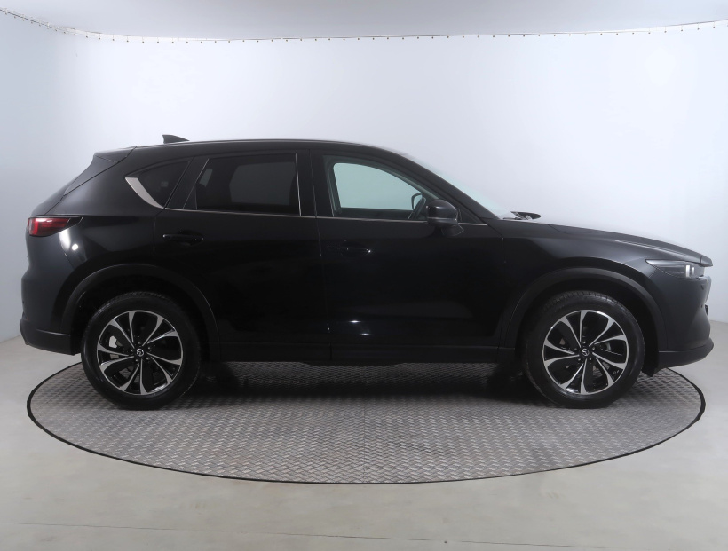 Mazda CX-5, 2022
