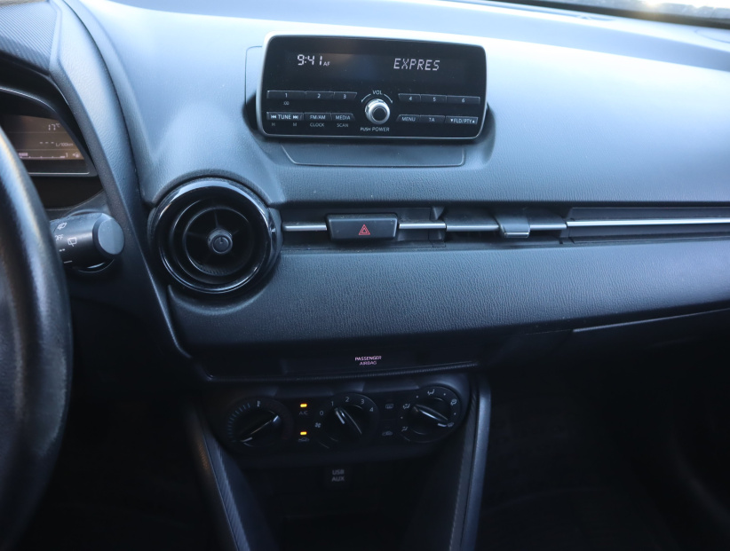 Mazda CX-3, 2016