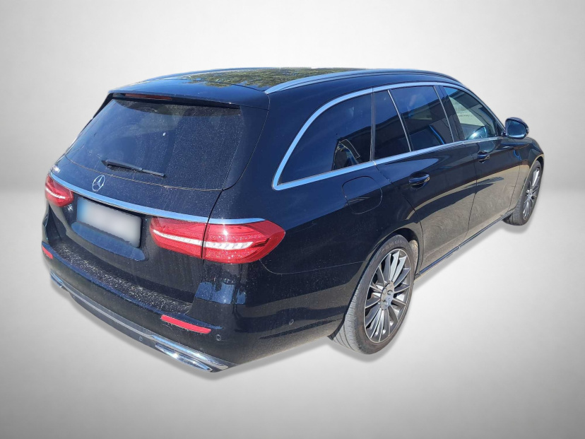 Mercedes-Benz E, 2016