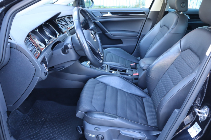 Volkswagen Golf, 2013