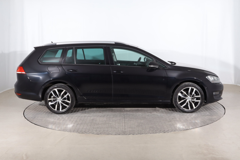 Volkswagen Golf, 2013