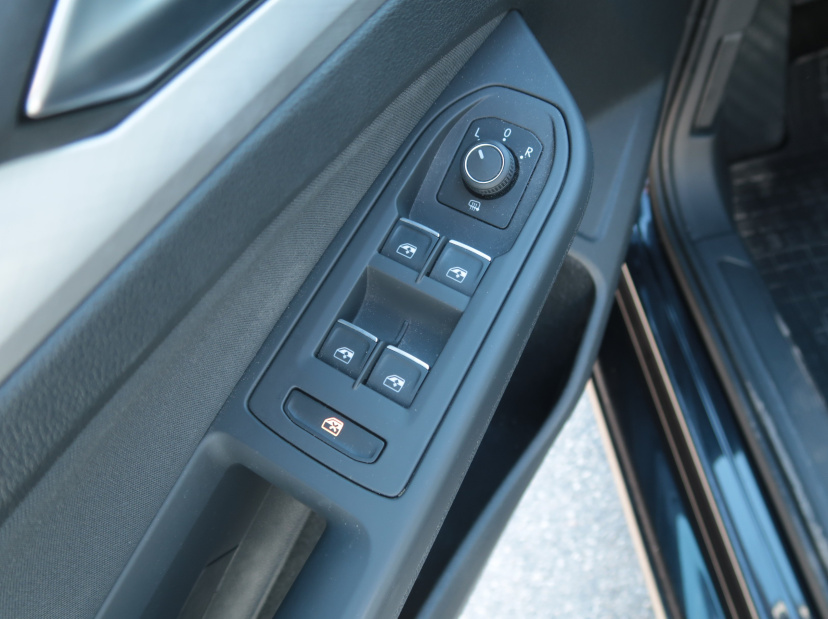 Volkswagen Golf, 2021