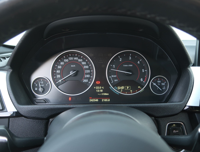 BMW 3, 2013