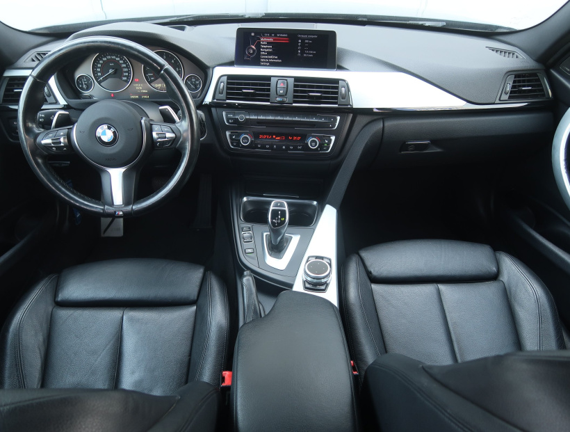 BMW 3, 2013