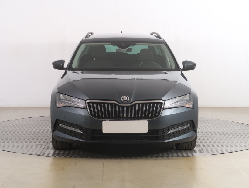 Škoda Superb, 2020