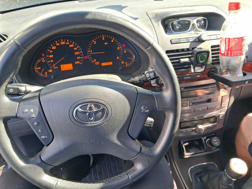 Toyota Avensis, 2006