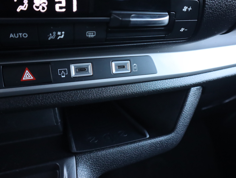 Toyota ProAce Verso, 2025