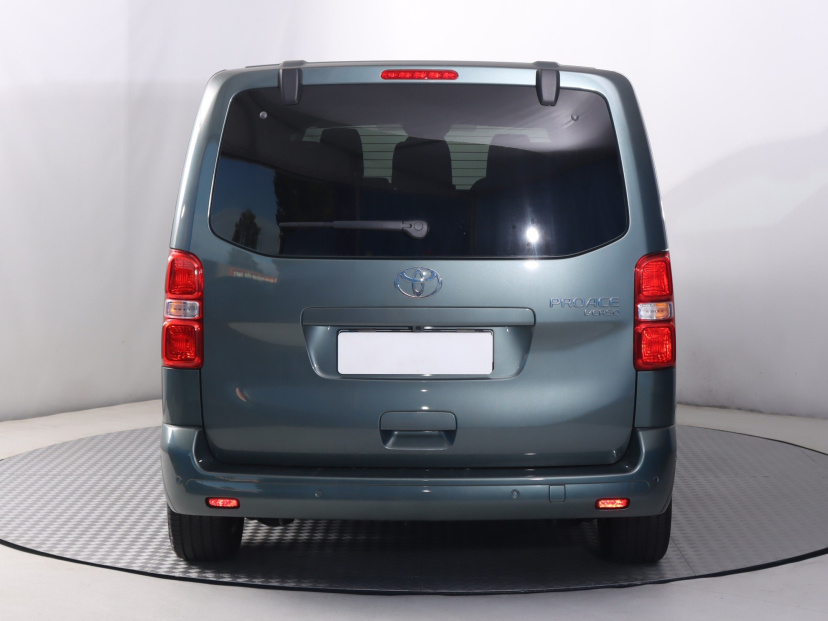 Toyota ProAce Verso, 2025
