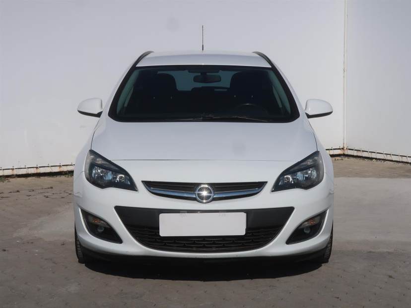 Opel Astra, 2013
