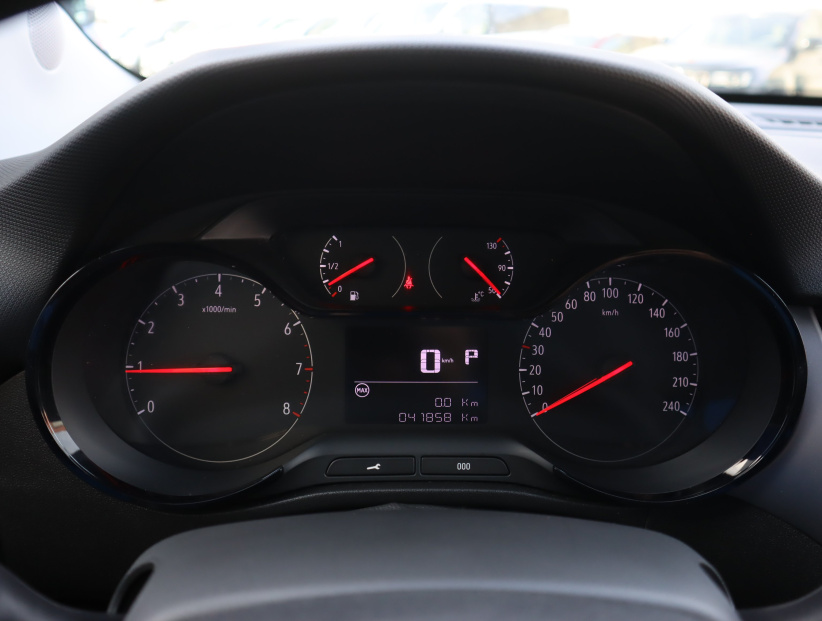 Opel Crossland, 2018