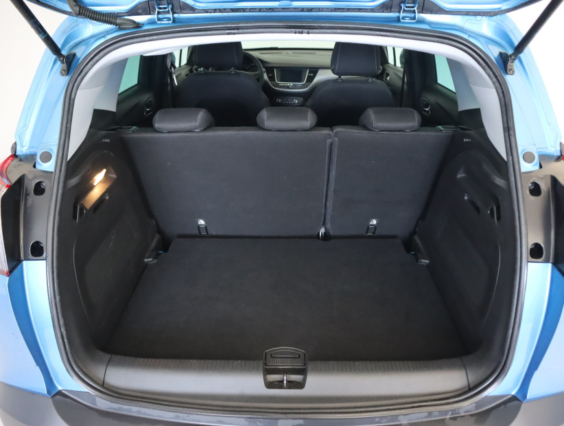Opel Crossland, 2018