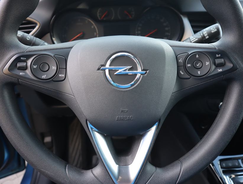 Opel Crossland, 2018
