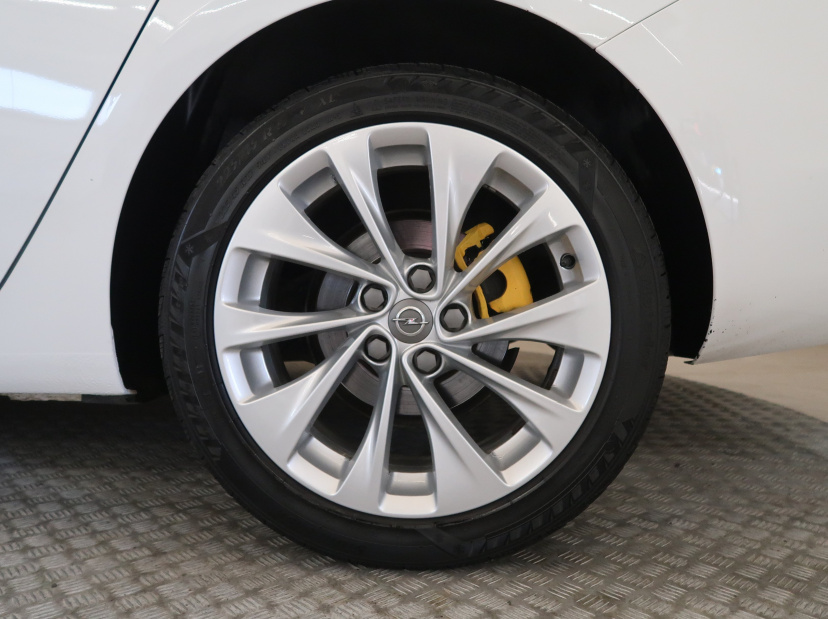 Opel Astra, 2019