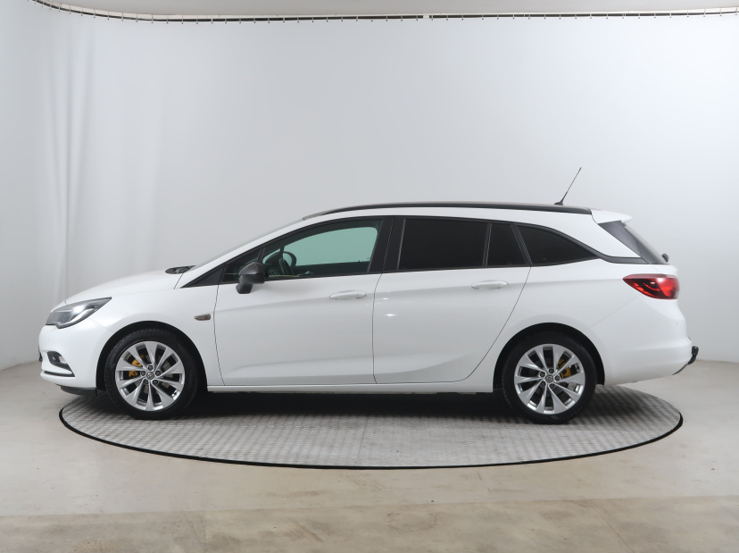 Opel Astra, 2019