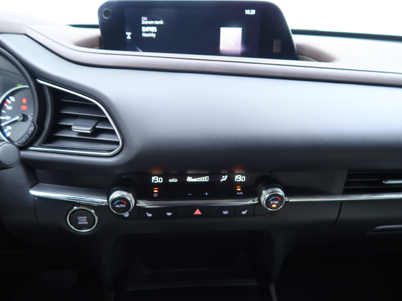 Mazda CX-30, 2022