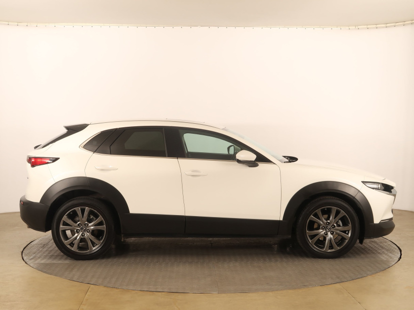 Mazda CX-30, 2022