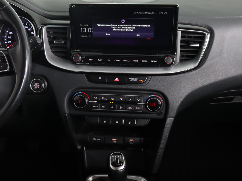 Kia Ceed, 2022