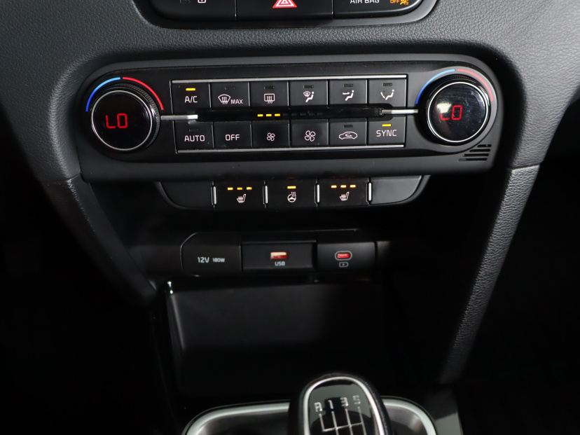 Kia Ceed, 2022