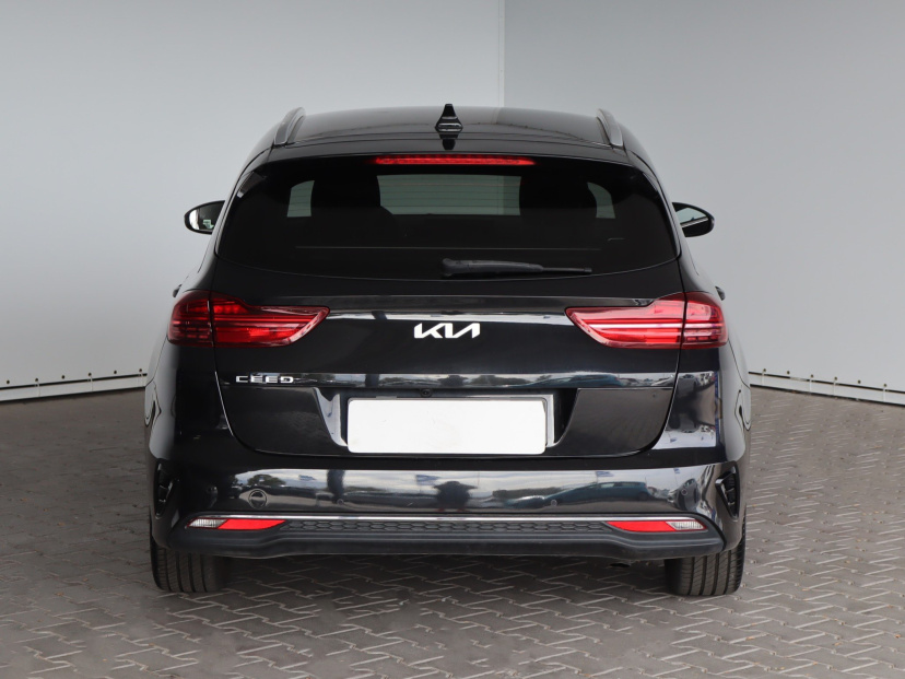 Kia Ceed, 2022