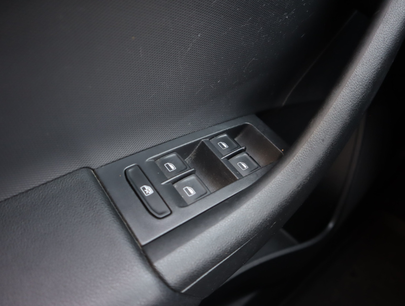 Škoda Rapid Spaceback, 2014