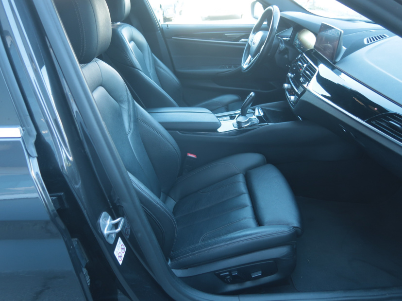 BMW 5, 2019