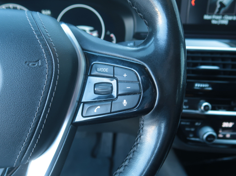 BMW 5, 2019