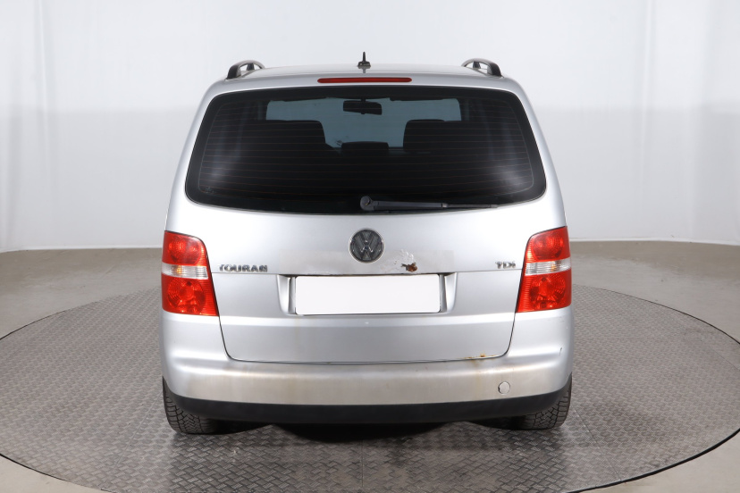 Volkswagen Touran, 2005