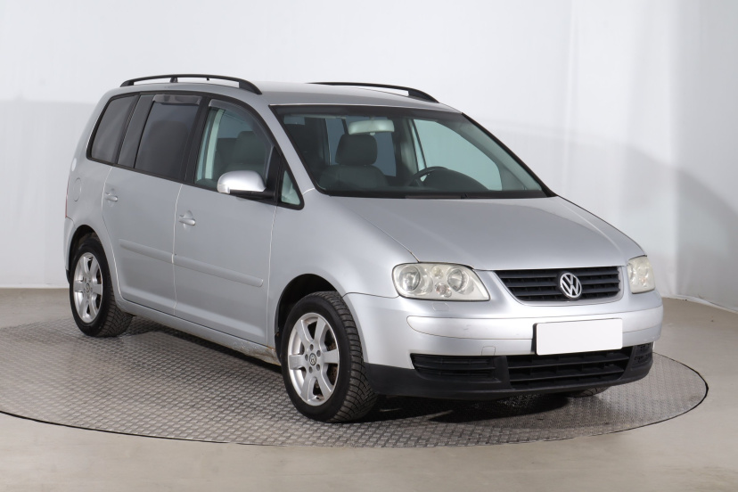 Volkswagen Touran, 2005