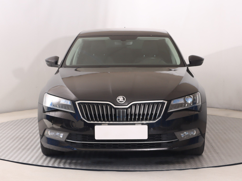 Škoda Superb, 2017