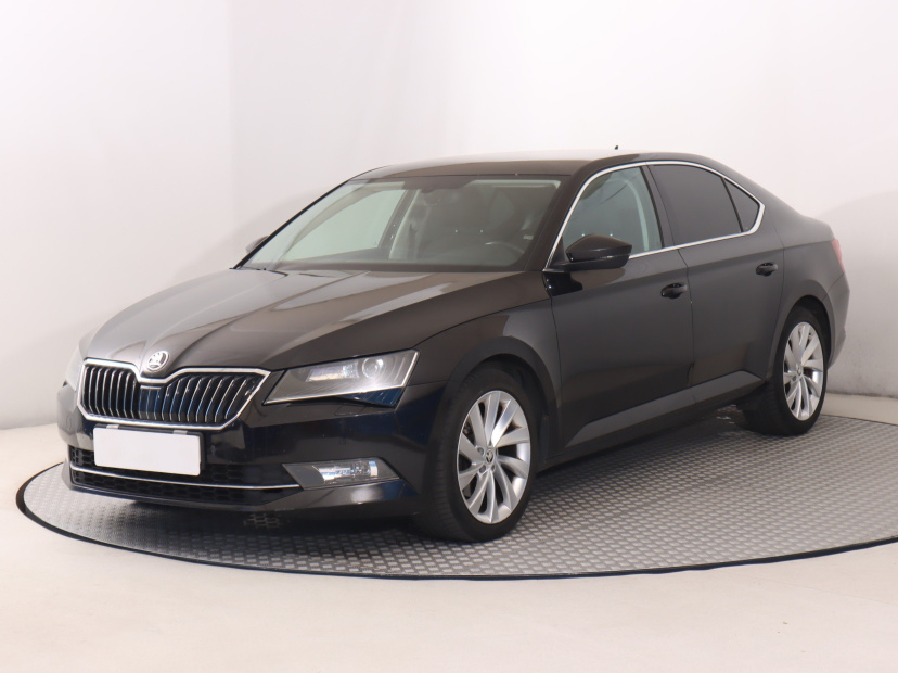 Škoda Superb, 2017