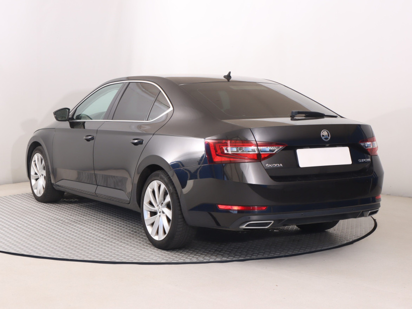 Škoda Superb, 2017
