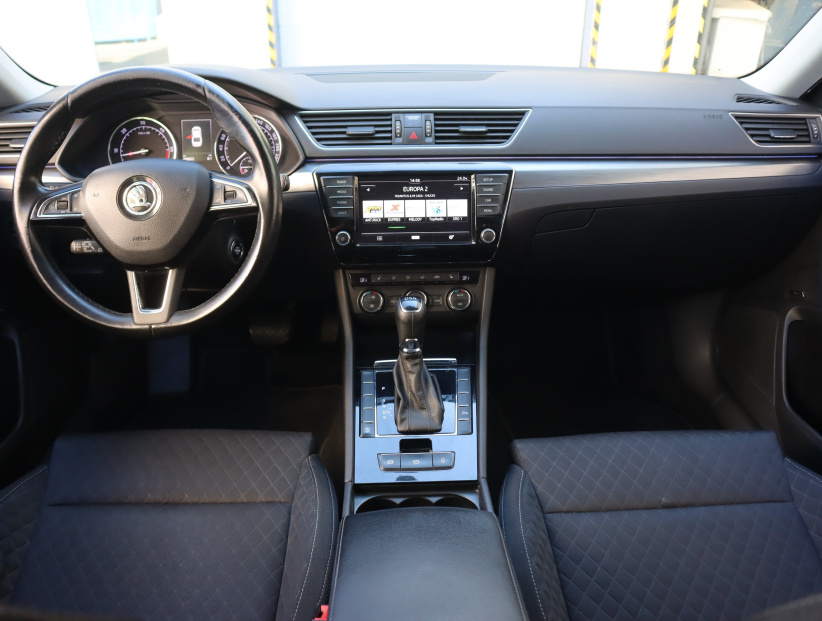 Škoda Superb, 2017
