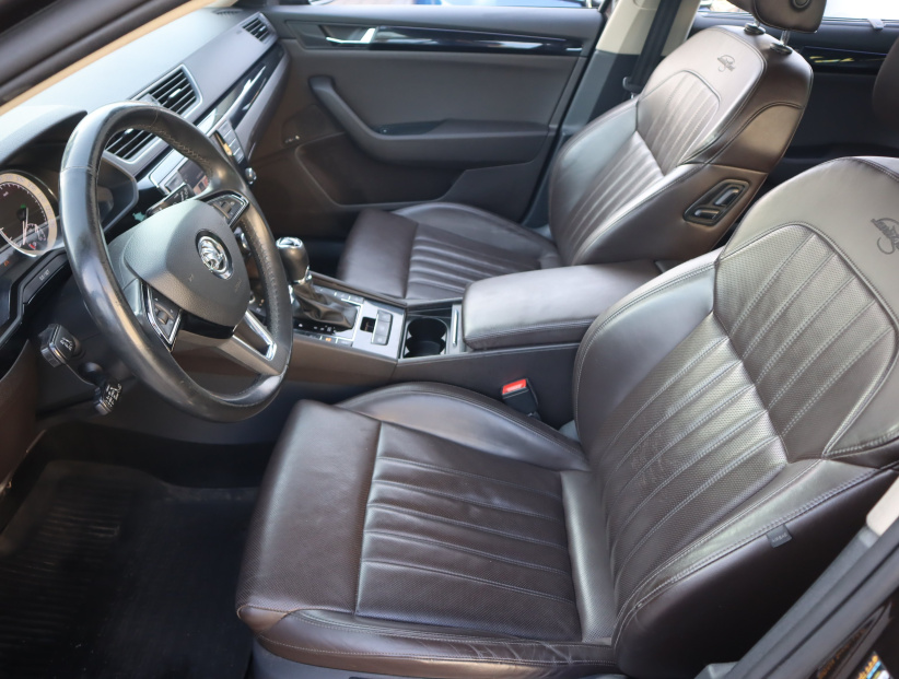 Škoda Superb, 2017