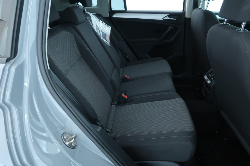 Volkswagen Tiguan, 2021