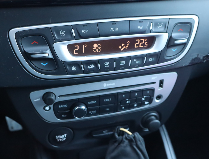 Renault Fluence, 2013