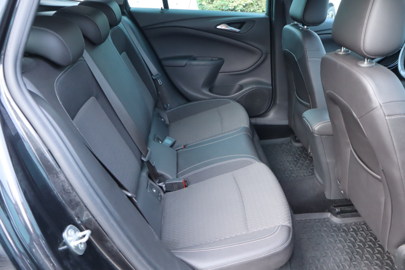 Opel Astra, 2016