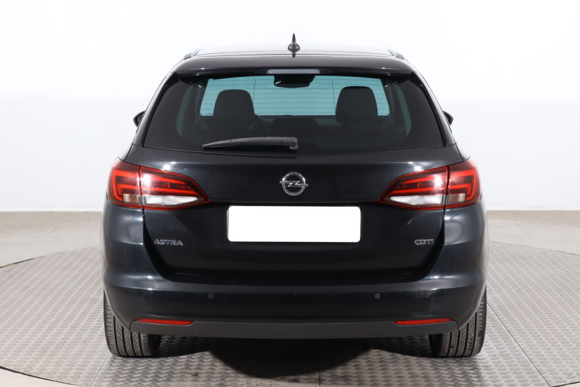 Opel Astra, 2016