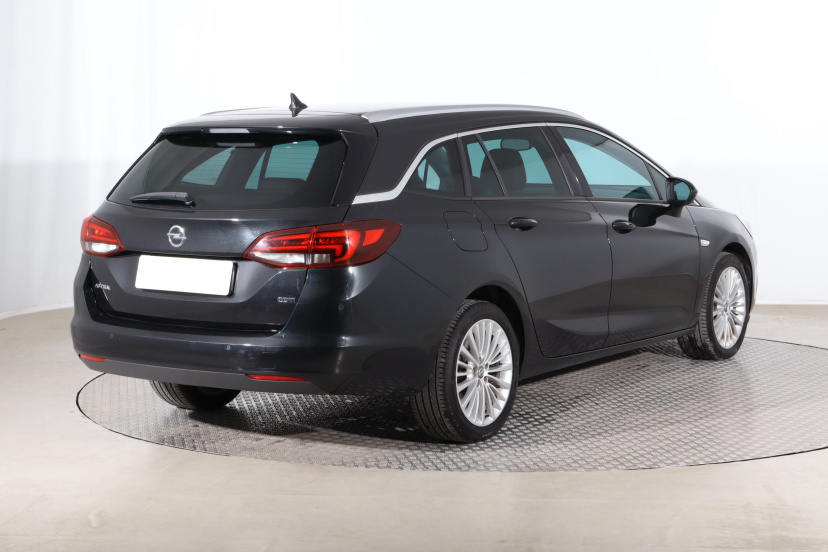 Opel Astra, 2016