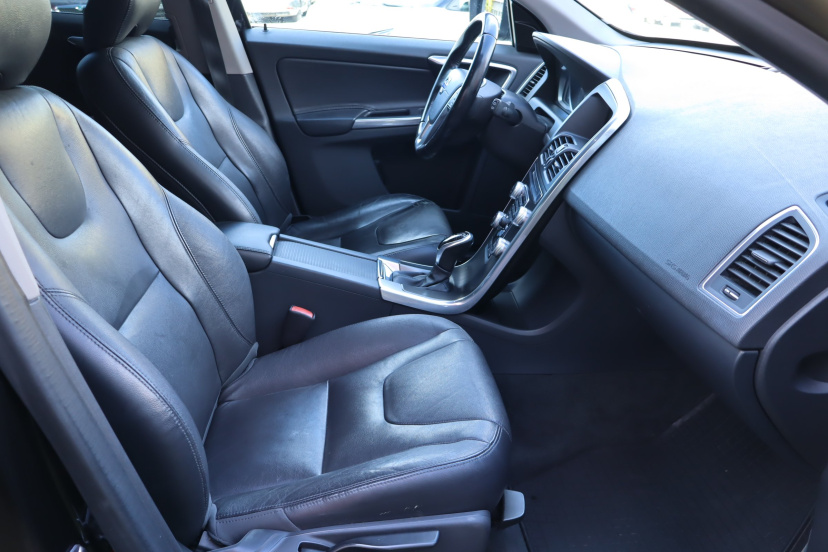 Volvo XC60, 2015