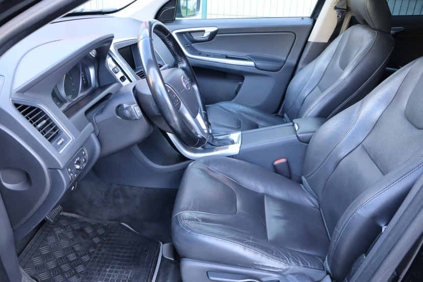 Volvo XC60, 2015