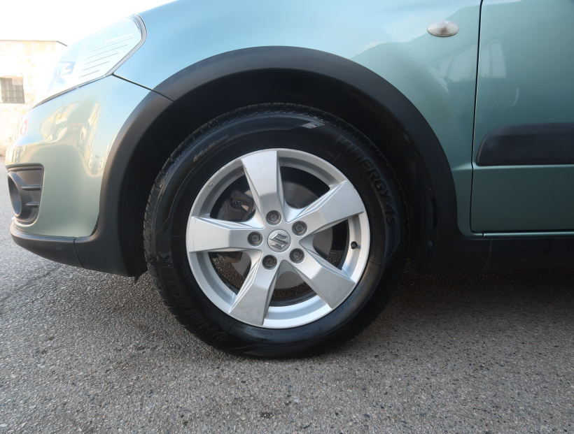 Suzuki SX4, 2013