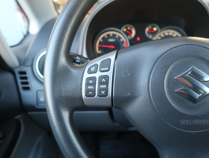 Suzuki SX4, 2013