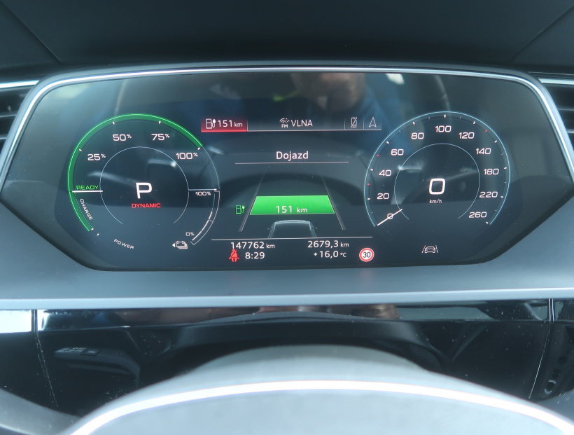 Audi e-tron, 2019