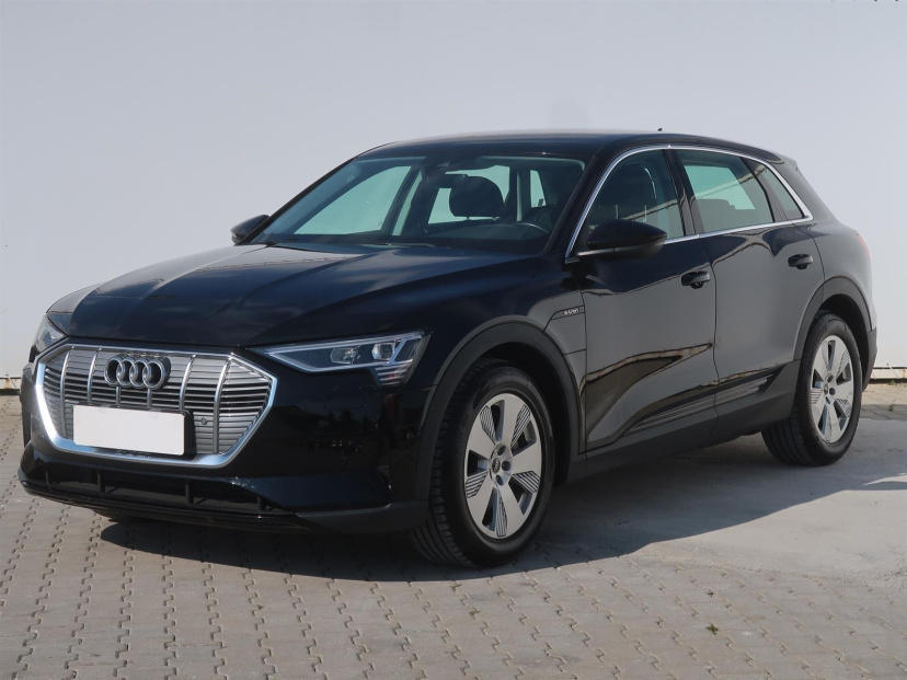 Audi e-tron, 2022