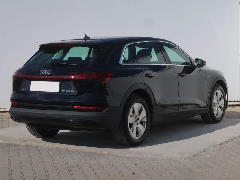 Audi e-tron, 2022