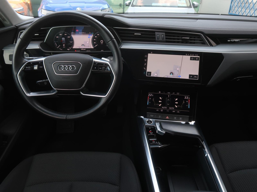 Audi e-tron, 2022