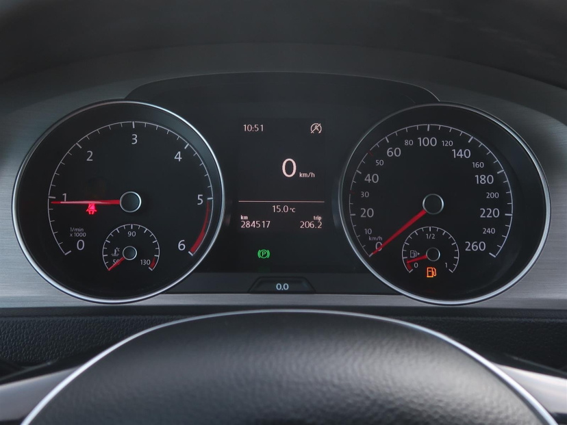 Volkswagen Golf, 2016