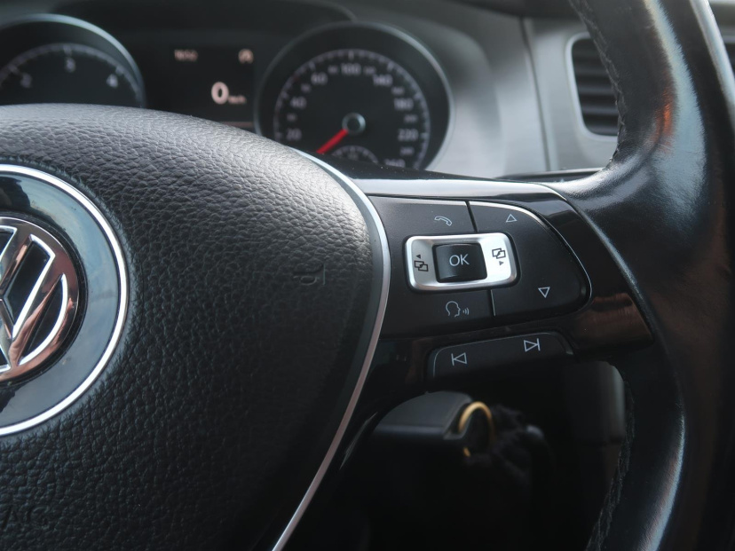 Volkswagen Golf, 2016
