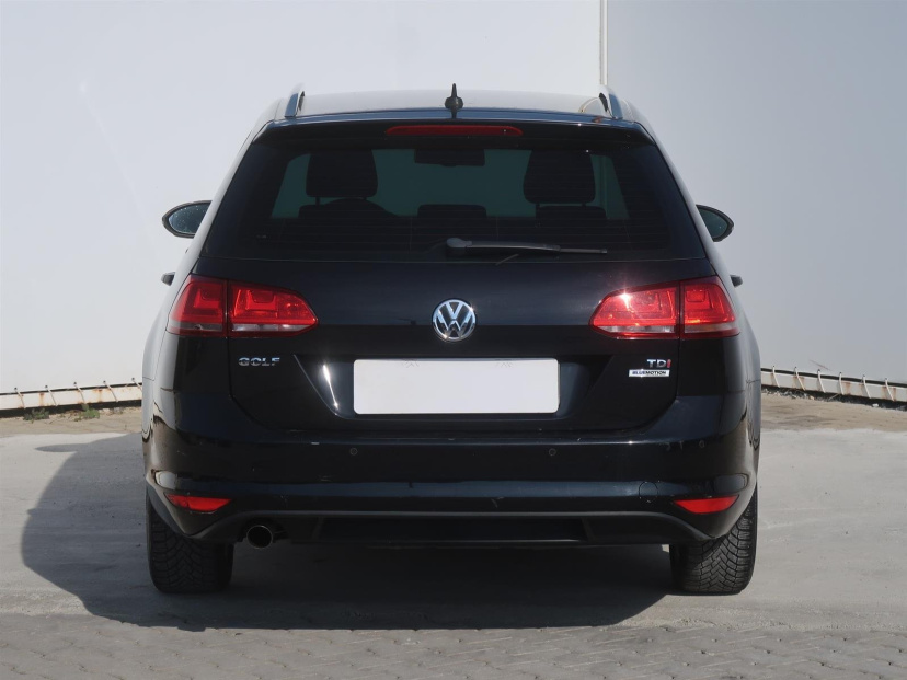 Volkswagen Golf, 2016